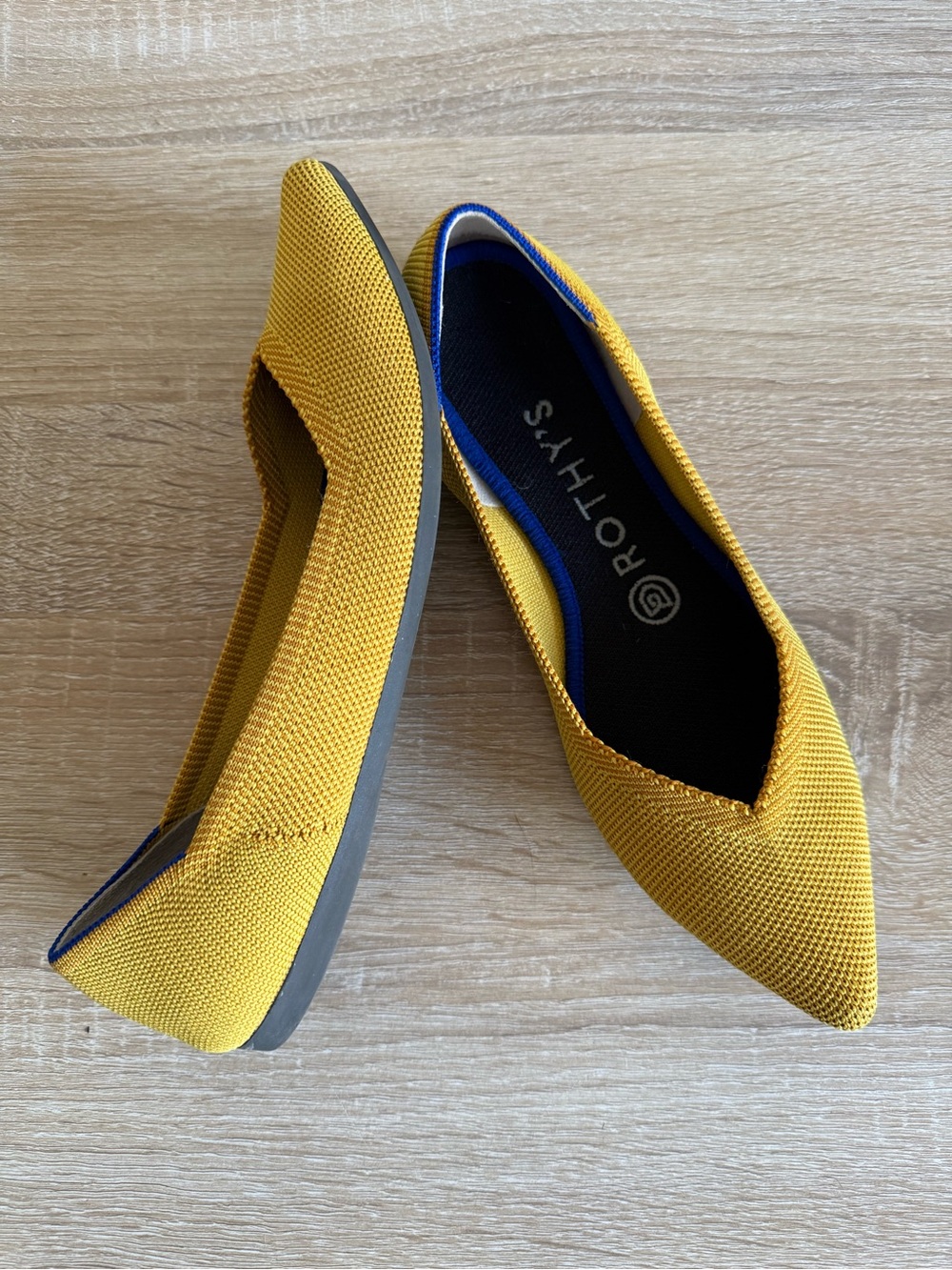 Rothy's The Point Flats in Marigold Yellow Sz 7‎